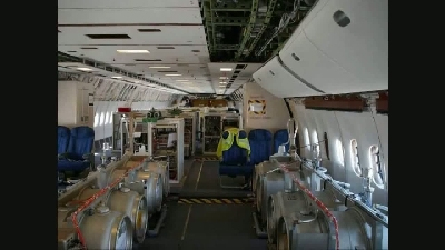 Ballasttanks Boeing 777-200, N60659 (cn 33781/504)